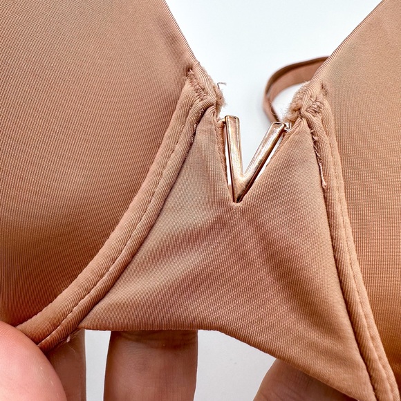 Victoria's Secret Tan Strapless Bra - Picture 3 of 6